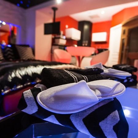 Suite Glamour & Spa Дижон Экстерьер фото